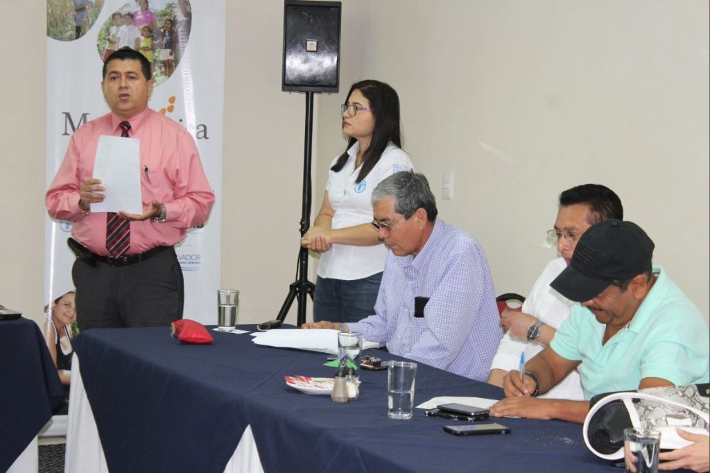 communication style in el salvador