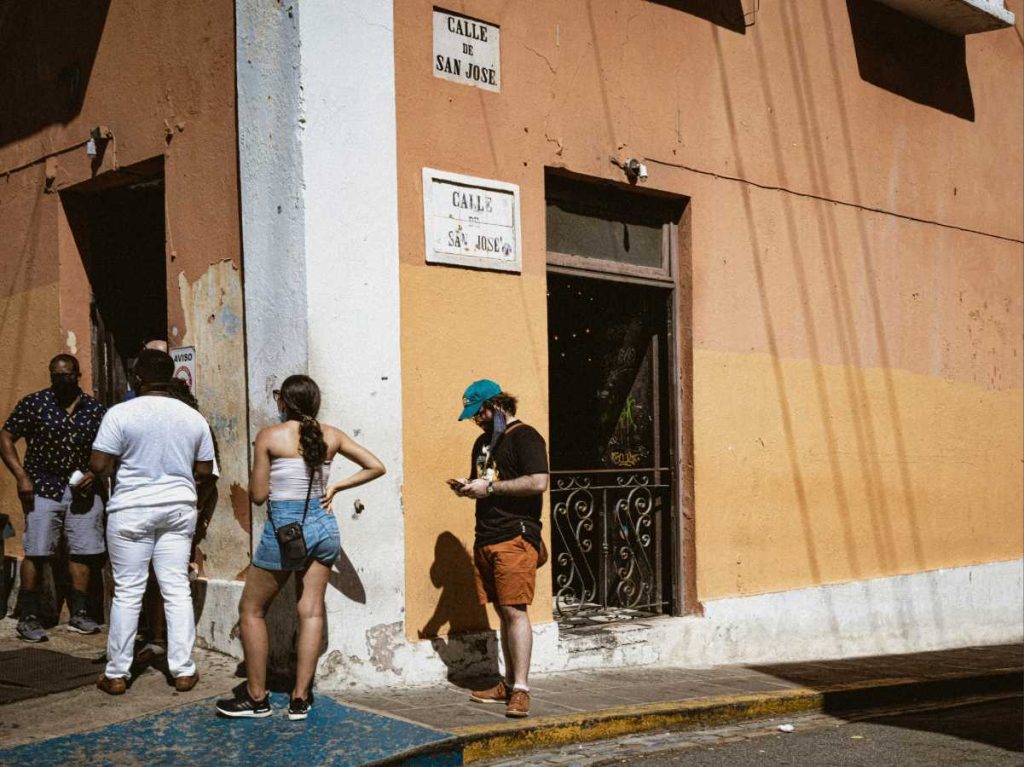 social customs in puerto rico